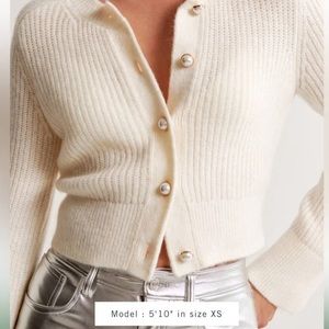 white Pearl buttoned abercrombie cardigan